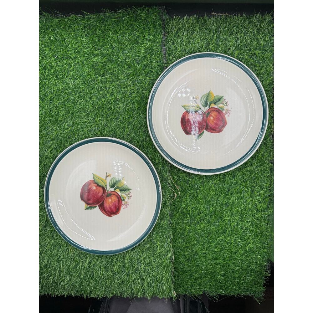 Set of 2 Casuals Apple Dinner Plates - China Pearl - 10"